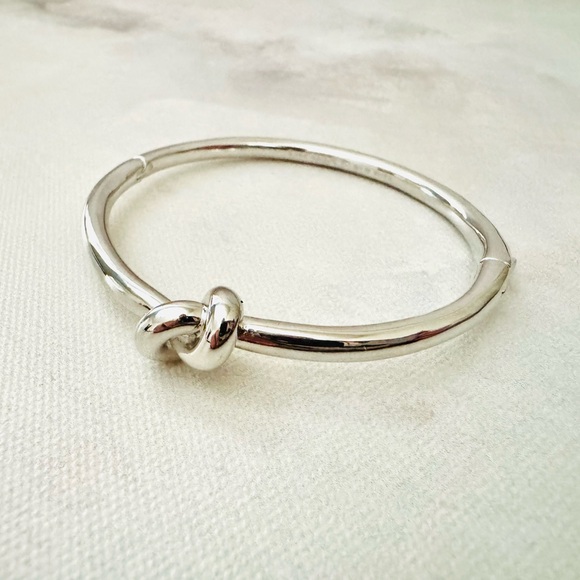 kate spade Silver Sailor's Knot Hinge Bangle Bracelet, New Jewelry - Picture 2 of 10